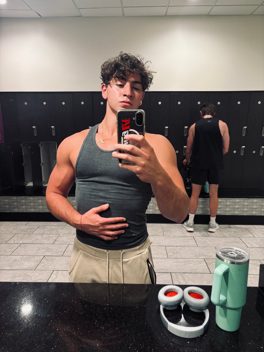 Eli, founder of Nirfit, at the gym